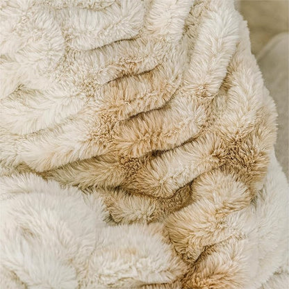 Minky Designs Crème Brulee Minky Blanket – Ultra Soft Faux Fur Throw Blanket for Couch, Bed & Home – Fluffy, Warm & Luxurious – Chic Collection (Medium, 50x60)