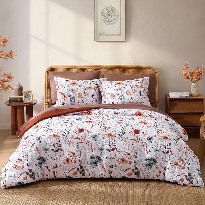 CASAAGUSTO Full Comforter Set, 7 PCS White Floral Comforter Set with Flowers Leaves Pattern, Soft Seersucker Design All Season Full Size Bedding Set(80"X90")
