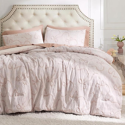 Bedsure King Size Comforter Set, GentleSoft™ 3 Pieces Bow Cute Bedding Pink Room Decor Aesthetic, King Bedding Set Gifts for Her Women, 1 Bed Pink Comforter, 2 Pillow Shams, 104x90 Inches