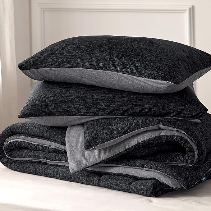 Bedsure Full Comforter Set - Cooling and Warm Bed Set, Charcoal Black Reversible Bedding for All Season, 3 Pieces, 1 Full Size Comforter (82"x88") and 2 Pillow Cases (20"x26")