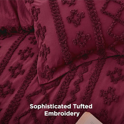Bedsure Tufted Boho Comforter Set Twin Size - Burgundy Boho Bed Set, GentleSoft™ 2 Pieces Farmhouse Shabby Chic Embroidery Bedding, Gifts for Woman, Soft Jacquard Twin Comforter for All Seasons