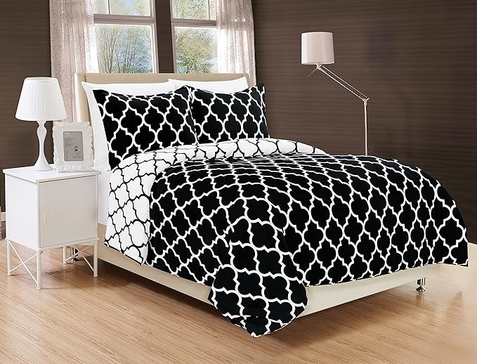 Elegant Comfort Goose Down Alternative Reversible 3-Piece Comforter Set - Breathable and Super Soft All Season Reversible Quatrefoil Pattern Comforter Set with 2 Shams, King, Black/White
