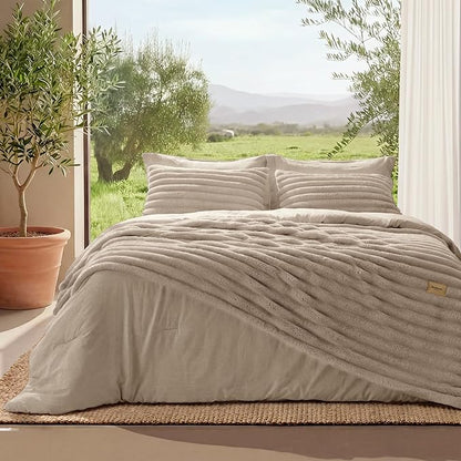 Bedsure Gentlesoft™ 2-in-1 California King Comforter Set and Detachable Fluffy Blanket, Beige Bedding Set for All Season Use, SnapTech Design for Space Saving (Includes 2 Pillow Shams, 2 Pillowcases)