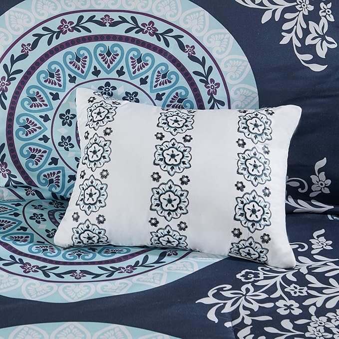Intelligent Design Complete Bed In A Bag Casual Boho Comforter with Sheet Set Decorative Pillow, All Season Bedding Set, Queen, Loretta Navy 9 Piece