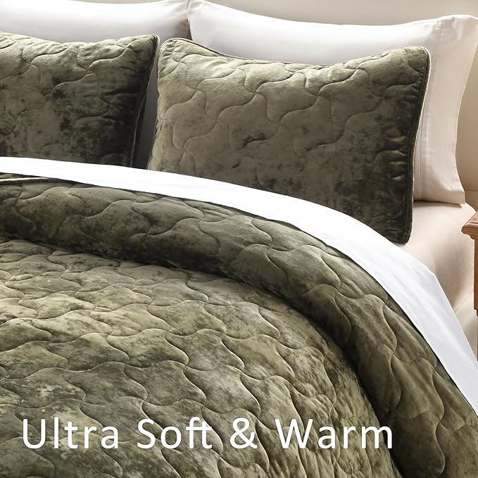 Homzard Luxury Velvet Quilt Set Queen Size Bedding, Olive Green Comforter Set, Ultra-Soft Channel Stitch All Season, Lightweight Bedspread Coverlet with 2 Pillow Shams
