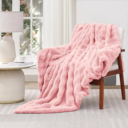 Touchat Luxury Faux Rabbit Fur Throw Blanket for Couch,Super Heavy Warm Cozy Blanket for Sofa Bedroom Living Room,Ultra Soft Fluffy Reversible Plush Blanket for Home Decor Gifts,Pink