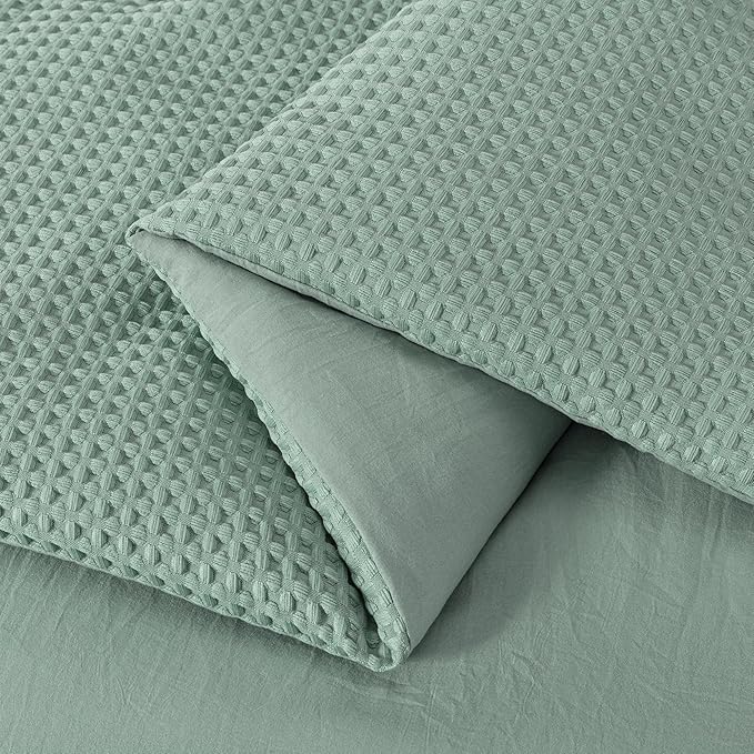 Chezmoi Collection Wilmer 3-Piece Oversized King Comforter Set, Sage Green, Soft and Cozy Lightweight Waffle Weave Comforter Bedding for All Season