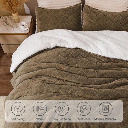 BEDELITE Fluffy Queen Comforter Set - Super Soft Sherpa Brown Comforter for Queen Size Bed, Luxury Warm Bedding Set for Winter, Fuzzy Bed Set 3 Pieces (1 Comforter, 2 Pillowcases)
