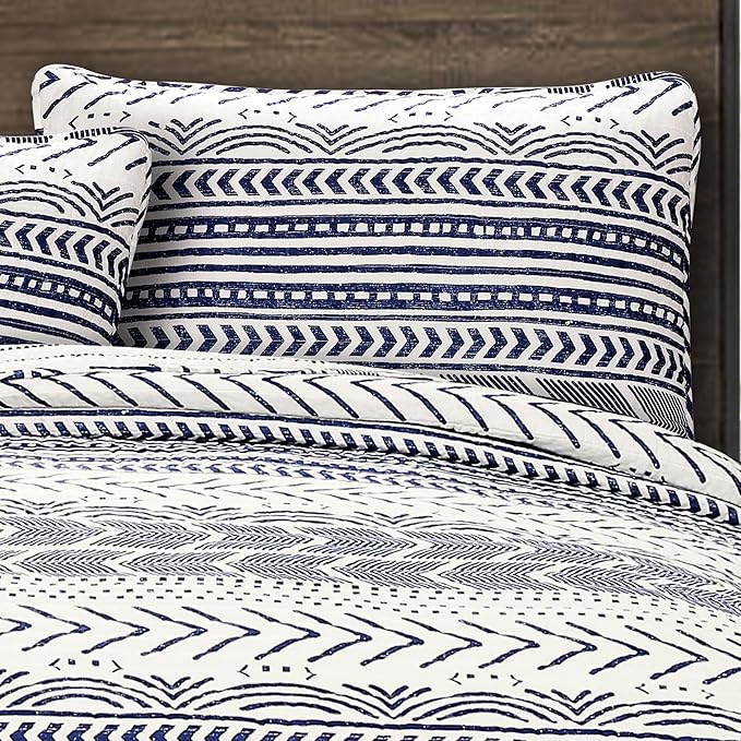 Lush Decor Hygge Geo Pattern Striped 3 Piece Quilt Bedding Set, King, Navy & White