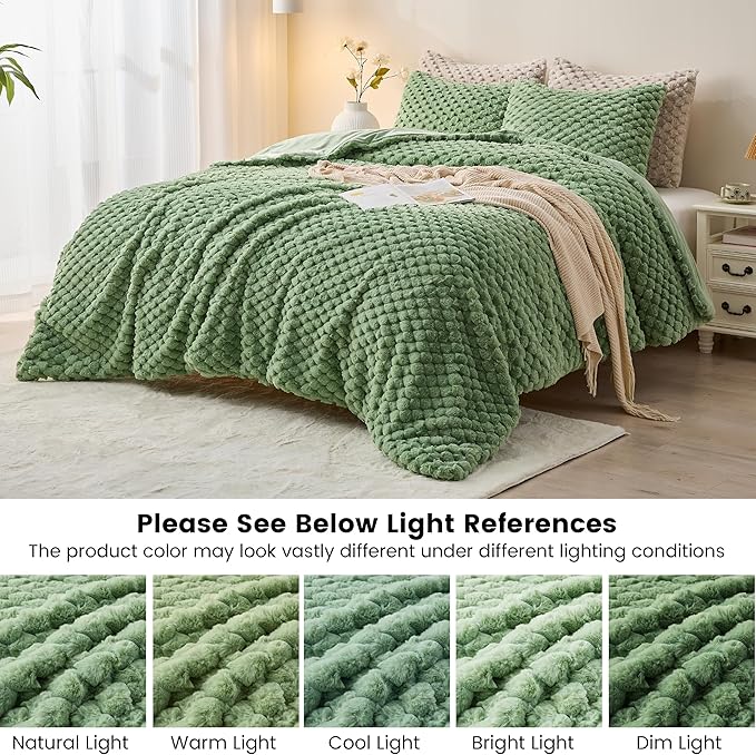 Simple&Opulence Fluffy Faux Fur Comforter Set, Plush Fuzzy Minky Bedding Set, 3 Pieces Warm Soft Comforter Bedding Set for Winter - 1 Shaggy Comforter with 2 Pillow Shams(King, Grid - Green)