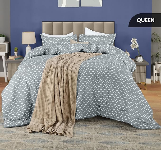 Queen Comforter Set 3 Piece Arrow White by Utopia Bedding Printed Comforters Queen Size Bedding Comforters Set Down Alternative Soft Bed Set 1 Comforter(88 x 88 inches) 2 Pillow Shams(20 x 26 inches)