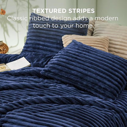Bedsure Queen Comforter Set - GentleSoft™ 3 Pieces Fluffy Double-Side Fleece Comforter Set, Cozy Striped Room Decor Aesthetic, Luxury Navy Bedding Queen Size with 2 Pillowcases, 90x90 Inches
