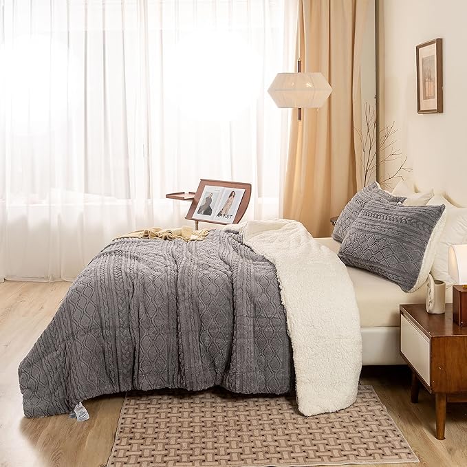 Ultra-Soft Warm Plush Sherpa Fleece Down Comforter Queen Size - Thickened Boho 3D Jacquard Reversible Bedding Comforter Set Fluffy Surface for Cozy Autumn and Winter Nights (Full/Queen,Grey)