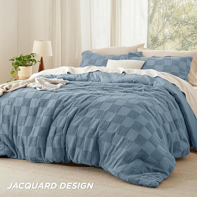 Bedsure Queen Size Comforter Set Mineral Blue, Boho Tufted Bed Set, Checkered Farmhouse Shabby Chic Bedding, 3 Pieces, 1 Plaid Geometric Comforter and 2 Pillow Shams