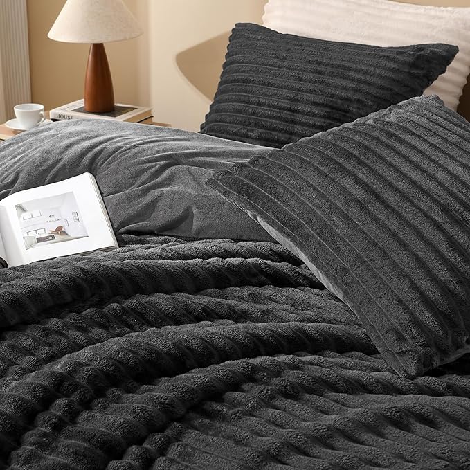 Andency Fleece King Comforter Set, 3 Pieces Dark Grey Comforter Set for King Size Bed, Soft Warm Fluffy Fuzzy Dark Gray Bedding Set for Winter (1 Comforter & 2 Pillowcases)