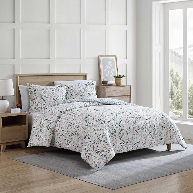 Eddie Bauer - King Comforter Set, Reversible Cotton Bedding with Matching Shams, Classic Floral Home Decor with Plaid Reverse (Woodland Forest Grey, King)