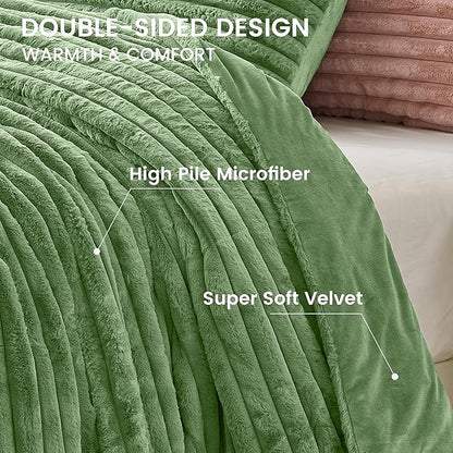 Simple&Opulence Fluffy Faux Fur Comforter Set, Plush Fuzzy Minky Bedding Set, 3 Pieces Warm Soft Comforter Bedding Set for Winter - 1 Shaggy Comforter with 2 Pillow Shams(King, Striped - Green)