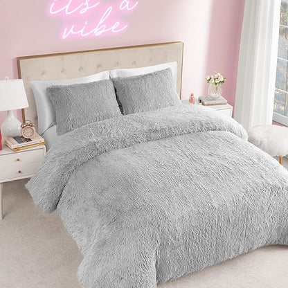 Juicy Couture Shaggy Faux Fur Grey Twin/Twin XL Comforter Set - Soft and Cozy 2-Piece Machine Washable Bedding Comforter and Sham Set
