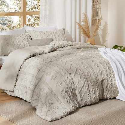 Bedsure Tufted Boho Comforter Set Full Size - Linen Boho Bed Set, GentleSoft™ 3 Pieces Farmhouse Shabby Chic Embroidery Bedding, Gifts for Woman, Soft Jacquard Full Comforter for All Seasons