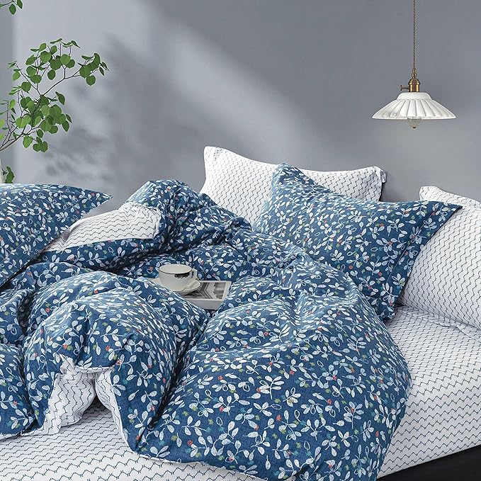 Blue Floral Cotton Comforter King Size - White Leaves with Delicate Soft Green & Blush Floral Print, Blue Chevron on White Reverse – 3PC Lightweight Bedding Set with Soft Fill(104"×90")
