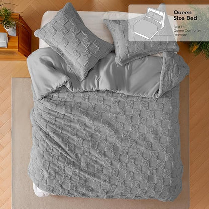 Joiedomi Tufted Queen Comforter Set, 3 Pieces Grey Boho Queen Bedding Set with 1 Plaid Geometric Comforter and 2 Pillow Shams, Checkered Bed in a Bag for All Seasons