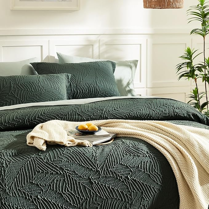 Geniospin Twin Comforter Set - 5 Pieces Dark Green Bedding Set, Botanical Textured Comforter Bed Set, All Season Lightweight Bed in a Bag with Comforter, Sheets, Pillowcases & Shams