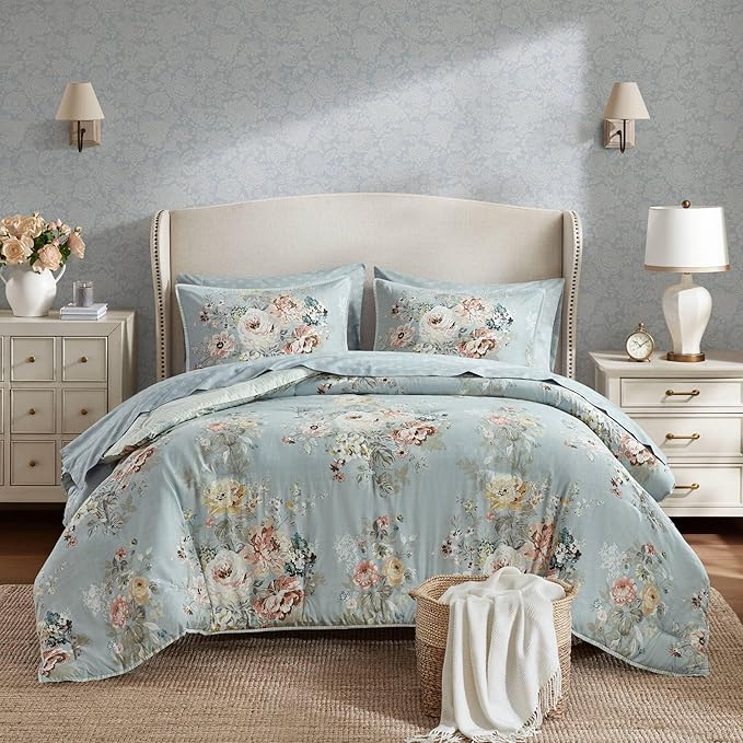 Madison Park Essentials Floral Comforter Set Twin XL Size, Vintage Flower Bedding Set with Sheet Set, 5 Pieces Bed in a Bag with Reversible Botanical Comforter, Pillowcases & Shams, Heather, Soft Blue
