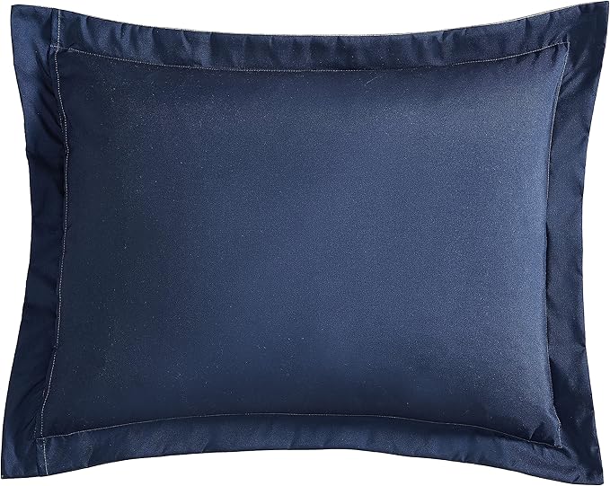 Nautica - Queen Comforter Set, Soft & Reversible Bedding for Year Round Comfort, 3 Piece Bed Set with Matching Pillowcases (Heathered Block Grey)
