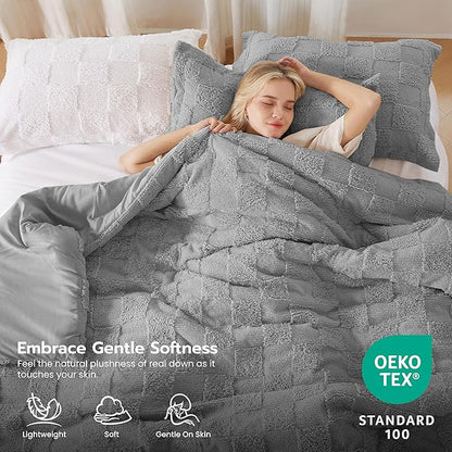 Joiedomi Tufted King Size Comforter Set, 3 Pieces Grey Boho King Bedding Set with 1 Plaid Geometric Comforter and 2 Pillow Shams, Checkered Bed in a Bag for All Seasons
