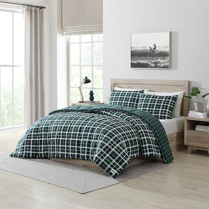 Nautica - King Comforter Set, Ultra Soft Bedding with a Woven Textured Feel, Medium Weight for Year Round Comfort, 3 Piece Bed Set with Matching Pillowcases (Northsail Plaid Navy)