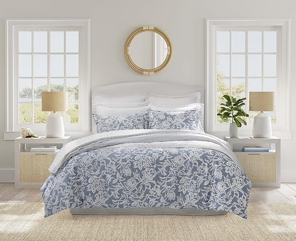 Nautica- Twin Comforter Set, Cotton Reversible Bedding Set, Dorm Room Essentials (Tortola Blue, Twin)