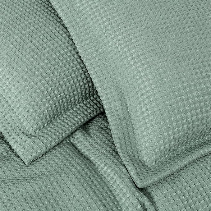 Chezmoi Collection Wilmer 3-Piece Oversized King Comforter Set, Sage Green, Soft and Cozy Lightweight Waffle Weave Comforter Bedding for All Season