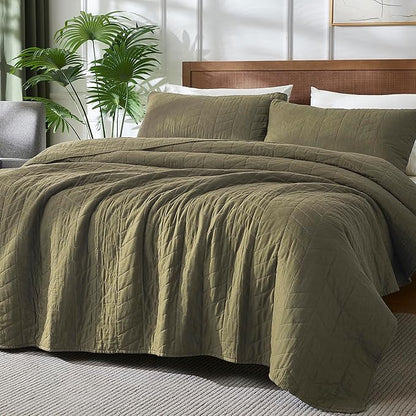palassio Green 100% Cotton Quilt California Cal King Size Bedding Sets with Pillow Shams,Oversized Lightweight Soft Bedspread Coverlet, Cozy Bed Cover for All Season, 3 Pieces, 118x106 inches