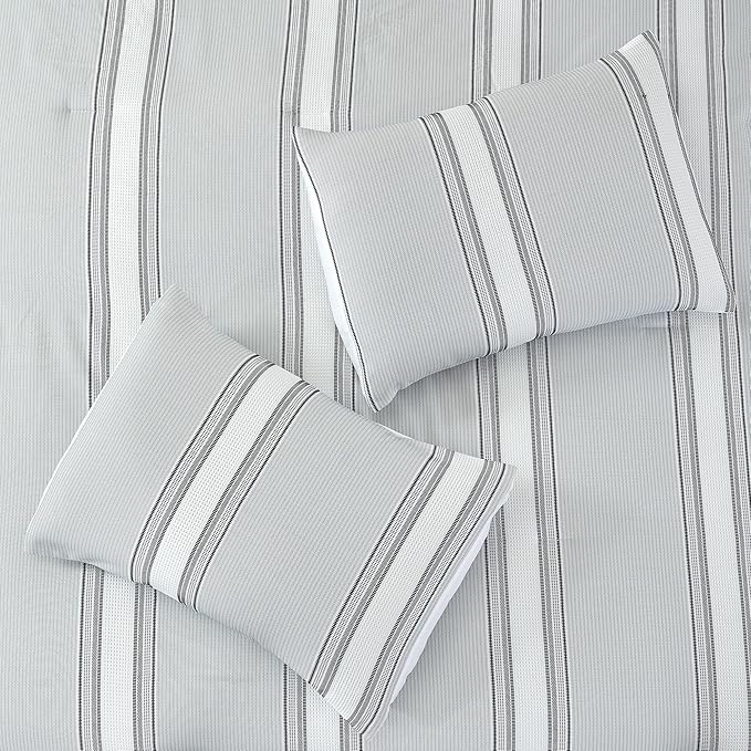 Modern Threads 5-Piece Jacquard Comforter Set, Kira King in Light Blue – Elegant Comforter, 2 Pillow Shams, and 2 Decorative Pillows