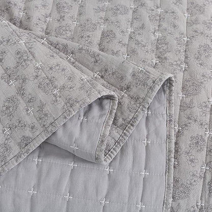 Soul & Lane Gray Whisper Cotton Quilt Set - Twin Size with 1 Sham, Geometric Quilted Comforter, Lightweight Modern Diamond Bedspread in Grey Tones, Diamond Stitched Bedding