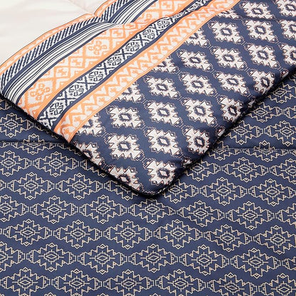 Amazon Basics Lightweight Microfiber Comforter Set, 3-Pieces, Gray Geometrics, Full/Queen