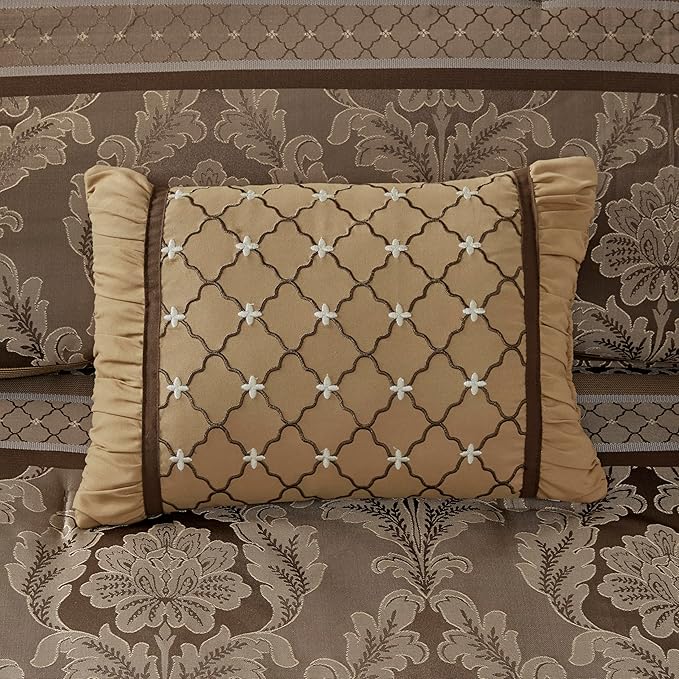 Madison Park Bellagio Cozy Comforter Set - Luxurious Jaquard Traditional Damask Design, All Season Down Alternative Bedding with Matching Shams, Decorative Pillow, King(104"x92"), Brown/Gold 7 Piece