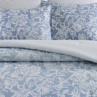 Nautica - Full/Queen Comforter Set, Cotton Reversible Bedding Set with Matching Shams (Tortola Blue, Full/Queen)